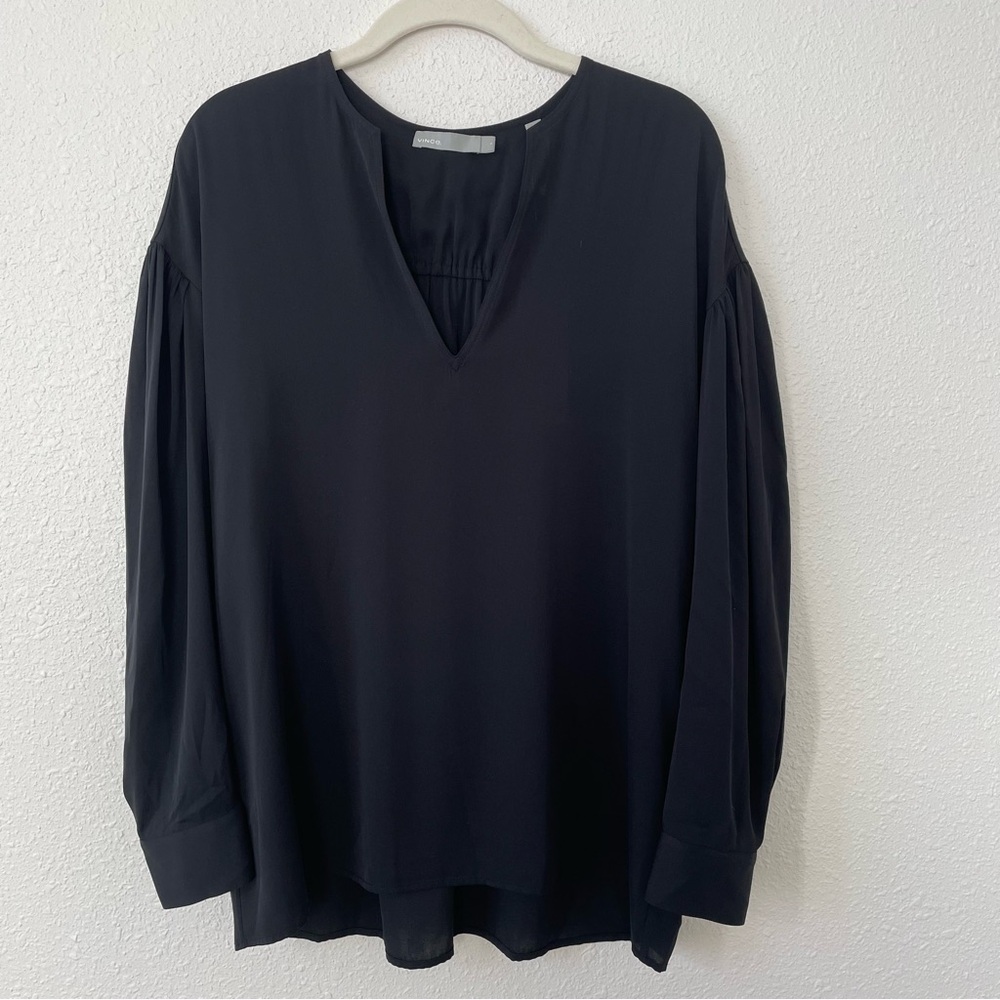 Vince Stretch Silk Split Neck Blouse Black Size Small Ruched Luxury Goth Peasant